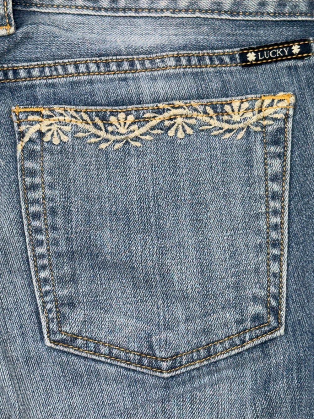 Lucky Brand Beachcomber Bermuda Denim Embroidered Pockets Shorts - Picture 6 of 7